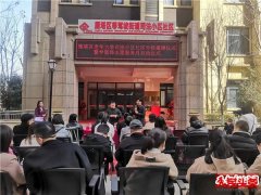 著名画家李荣受聘老年大学中国画班公益授课,传播美育精神